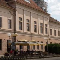 Szerbia Becej város szinházával megállapodás 