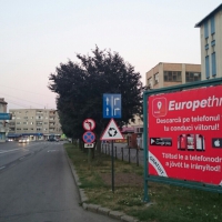 Nagykároly hirdetőtábla